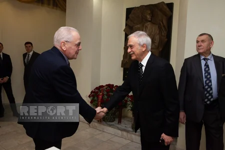 Moskvada Heydər Əliyevin xatirəsi anılıb