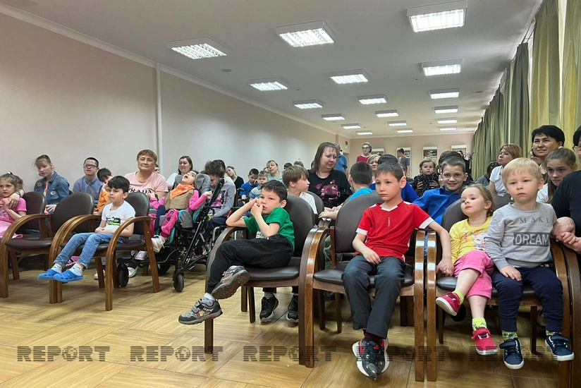 Сотрудники представительства Фонда Гейдара Алиева навестили московский детский дом
