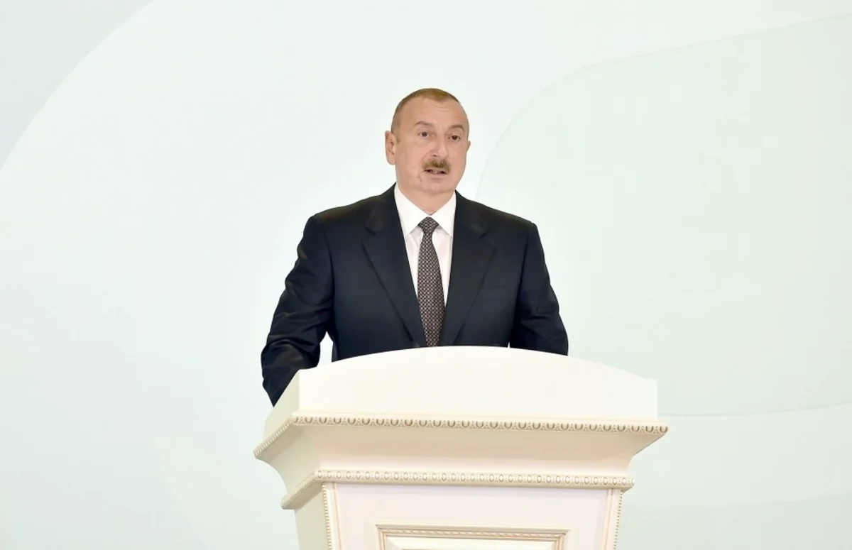 Dövlət başçısı: “İmkan olacaqsa, Sumqayıt bulvarını genişləndirməliyik”