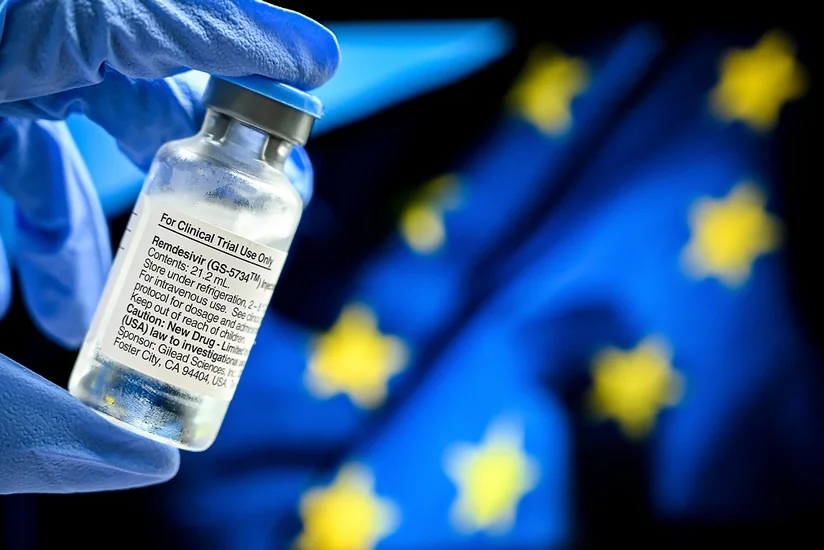 Еврокомиссия одобрила два препарата для лечения COVID-19