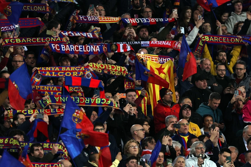 Barcelona fined by Uefa after racist behavior from fans at Paris St-Germain
