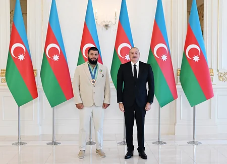 President Ilham Aliyev receives Azerbaijani athletes who won medals at Paris Summer Olympic Games and their coaches - UPDATED