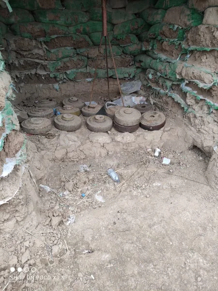 Polislər Xocavənddə minalar aşkar ediblər