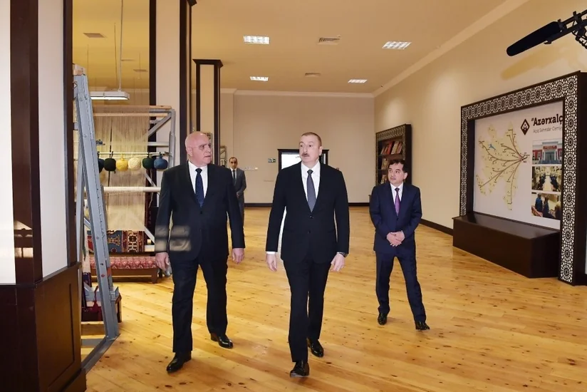 Prezident “Azərxalça”nın Qazax filialının fəaliyyəti ilə tanış oldu - FOTO