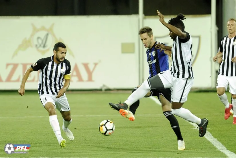 Azərbaycan çempionatı: 1422 qolçu, 28 bombardir