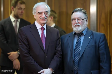 Moskvada İlham Əliyevin prezident postuna namizədliyinə dəstək məqsədilə “Breyn-rinq” keçirilib