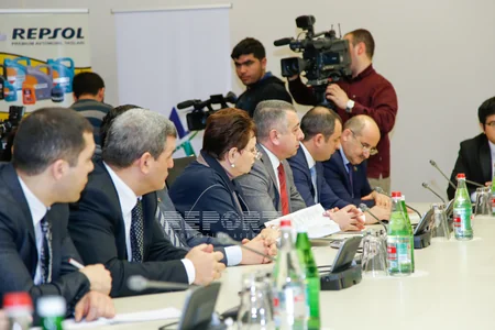 Bakının xidmətdə fərqlənən yol polislərinin adları açıqlanıb - SİYAHI