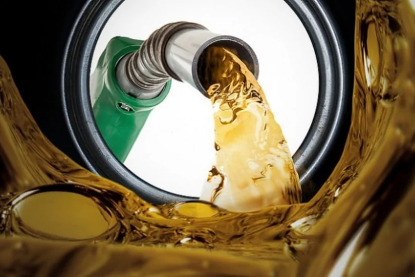 Россия может начать закупать импортный бензин из-за падения цен на нефть