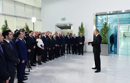 Azərbaycan Prezidenti Sumqayıt Kimya Sənaye Parkında olub