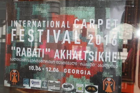 Azərbaycan xalçaları Gürcüstanda keçirilən festivalda nümayiş etdirilib - REPORTAJ