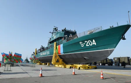 President Ilham Aliyev views newly built Tufan type border guard ship