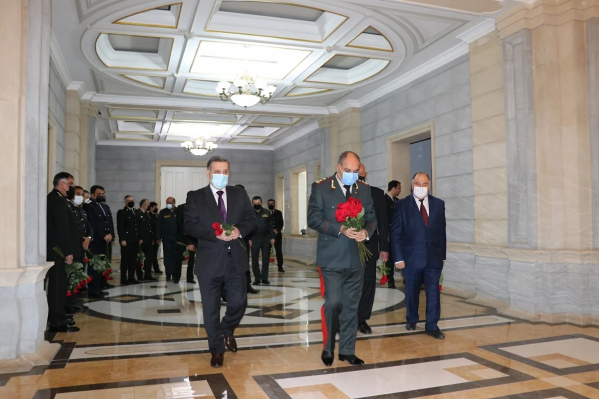 Hərbi Prokurorluqda milli prokurorluğun yaradılmasının 103-cü ildönümünə həsr olunan mərasim keçirilib