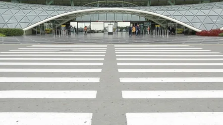 Bakı aeroportunda taksi xidməti tələblərə cavab vermir - VİDEOREPORTAJ