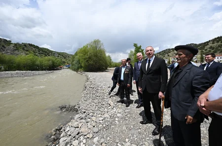 Prezident Laçının Sus kəndinə köçmüş sakinlərlə görüşüb - YENİLƏNİB