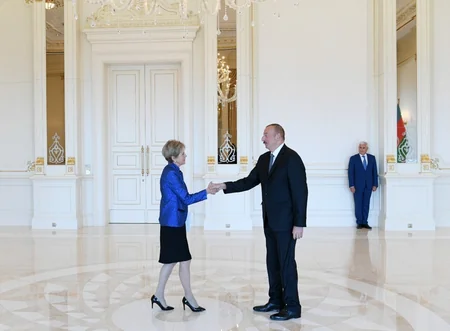 Prezident İlham Əliyev üç ölkənin yeni səfirinin etimadnaməsini qəbul edib - YENİLƏNİB-2