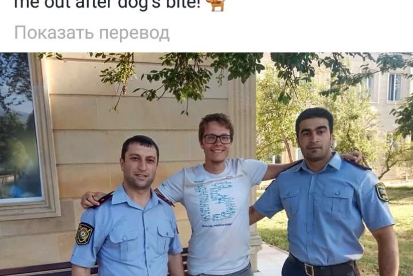 İsmayıllıda polislər turisti itlərin hücumundan xilas edib