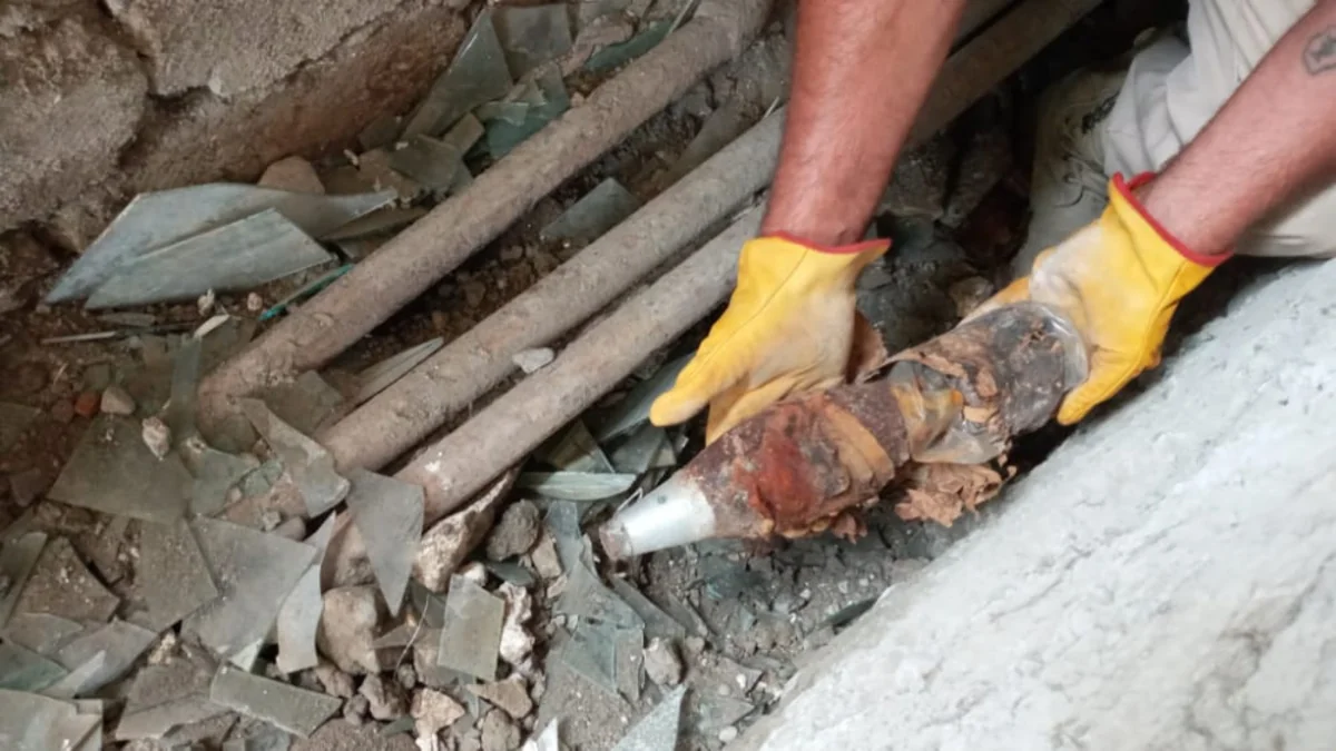 Ağdamda iki mərmi və patronlar aşkarlandı