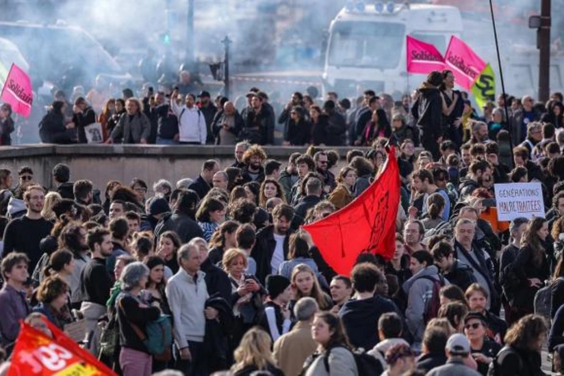 Fransada pensiya islahatına qarşı genişmiqyaslı aksiyalar davam edəcək