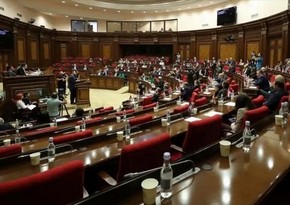 Squabble between vice speaker, MP in Armenian parliament