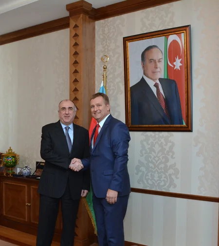 Elmar Məmmədyarov Çexiyanın Azərbaycana yeni təyin olunmuş səfirini qəbul edib