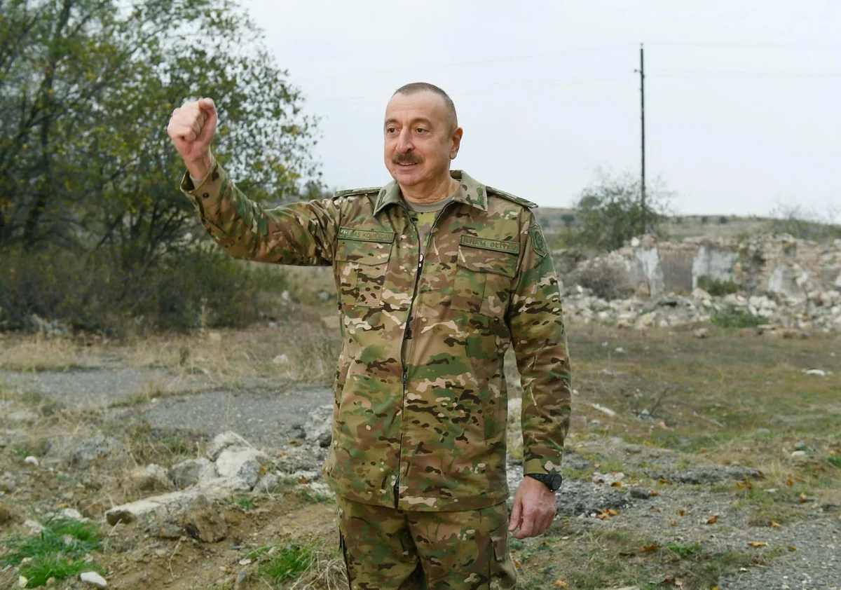 İlham Əliyev: “Dünyanın aparıcı ölkələrində, ali hərbi məktəblərində bizim döyüş taktikamız öyrənilir”