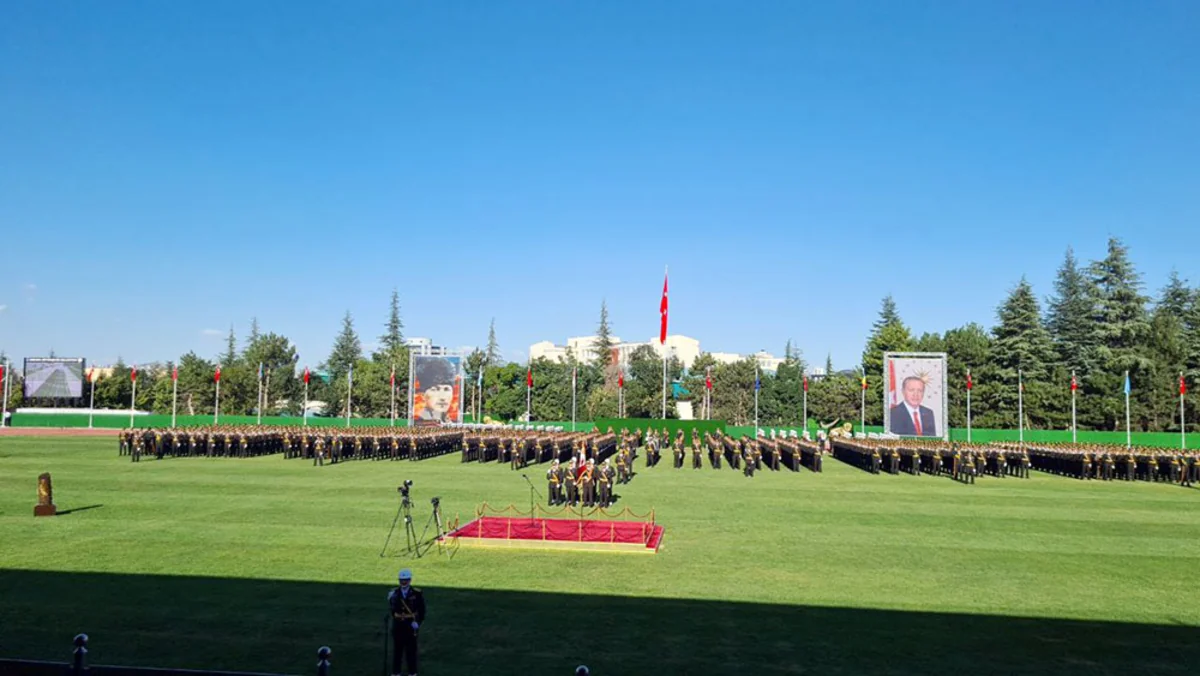 Müdafiə nazirinin Türkiyədə işgüzar səfəri davam edir