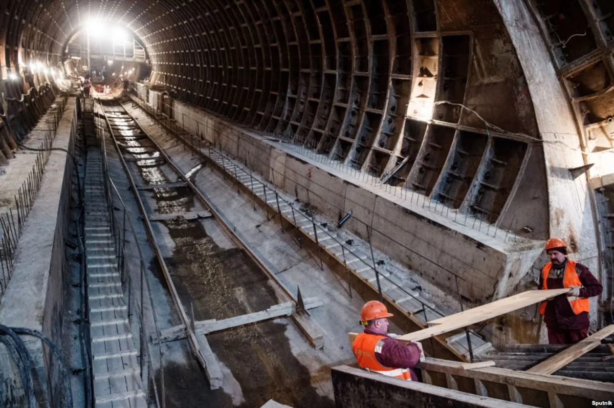 Bakıda metrostansiya tikintisi zamanı bədbəxt hadisə baş verib