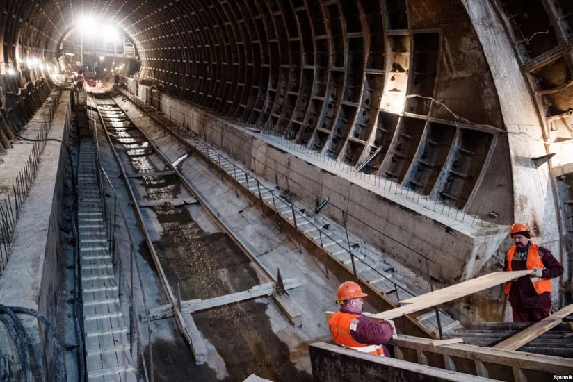 Bakıda metrostansiya tikintisi zamanı bədbəxt hadisə baş verib