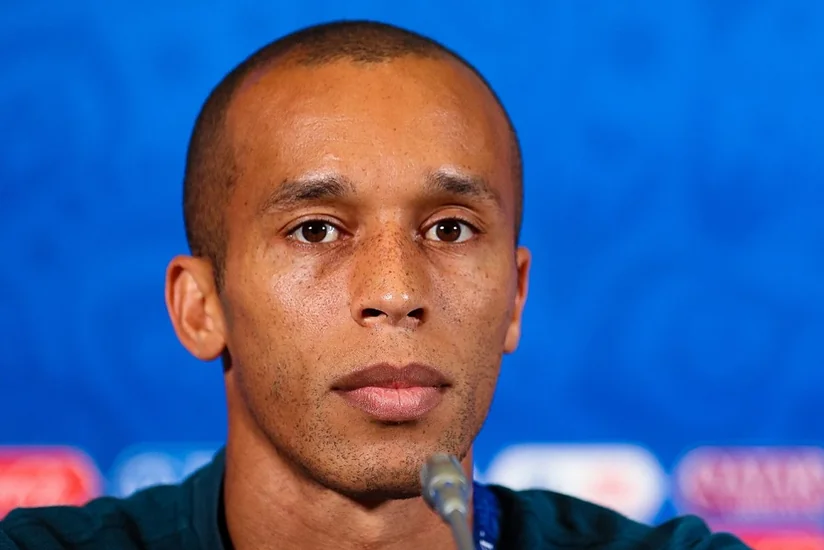 Экс-защитник Атлетико и сборной Бразилии объявил о завершении карьеры