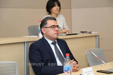 “Mediada islahatlara doğru” mövzusunda seminarlar davam edir