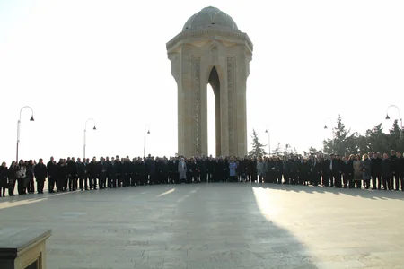 28 dekabr - Vəkil günü münasibətilə silsilə tədbirlər keçirilib