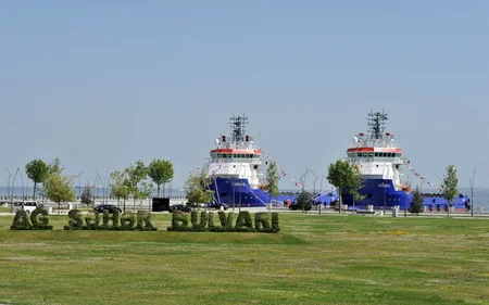 President Ilham Aliyev attends ceremony to launch “Jabrayil” and “Gubadli” ships