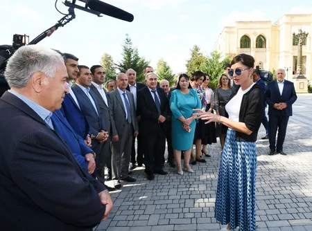 Mehriban Əliyeva İsmayıllı rayonuna səfərə gedib - YENİLƏNİB