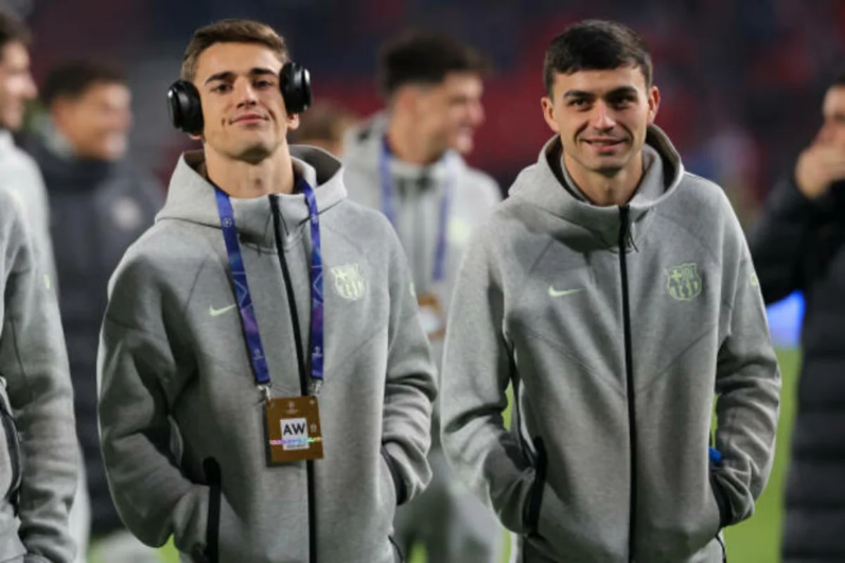 Barselona iki futbolçusu ilə müqavilə müddətini artırmağı düşünür