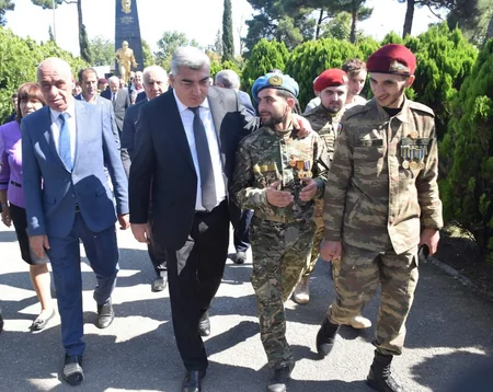 Azərbaycanın şimal bölgəsində şəhidlərin xatirəsi ehtiramla yad edilib