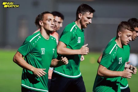 Aris Neftçi ilə oyundan əvvəl Bakıda ilk məşqinə çıxıb