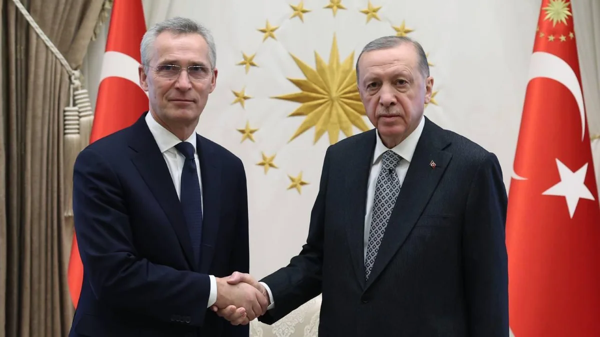 Erdogan, Stoltenberg hold phone call