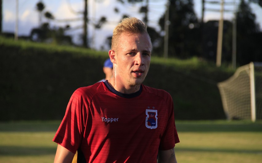 Qəbələ braziliyalı hücumçunun transferini həll etdi