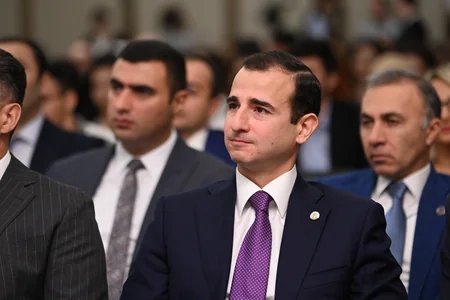 Vəkil olmaq istəyirəm adlı yay məktəbinin bağlanış mərasimi keçirilib