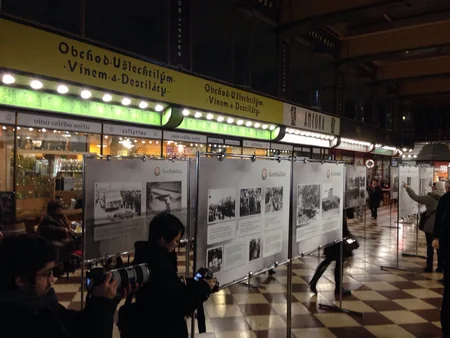 Praqada “Müstəqilliyə aparan yol: Azərbaycan, Gürcüstan və Litva” adlı sərginin açılışı olub