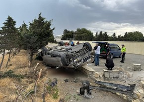 В Сумгайыте ребенок погиб в автокатастрофе