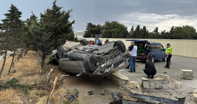 В Сумгайыте ребенок погиб в автокатастрофе