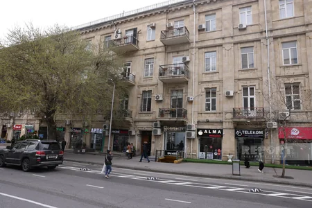 Bakıda tarix-memarlıq abidəsinə müdaxilə aşkarlanıb, qarşısı alınıb - VİDEO