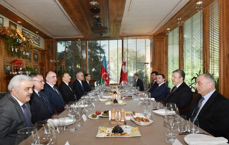 Prezident İlham Əliyev Gürcüstanda bir sıra görüşlər keçirib və səfər başa çatıb