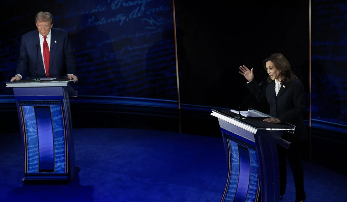 Harris holds slim lead over Trump in latest poll