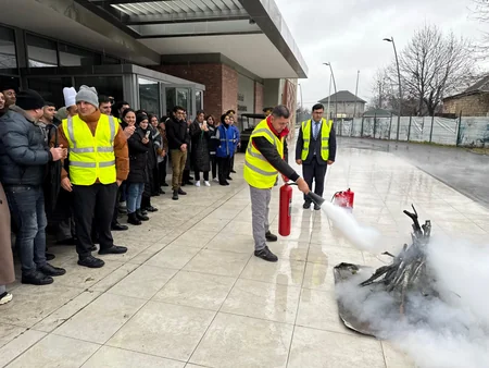 FHN Lənkəranda hotellərin birində təlim keçirib