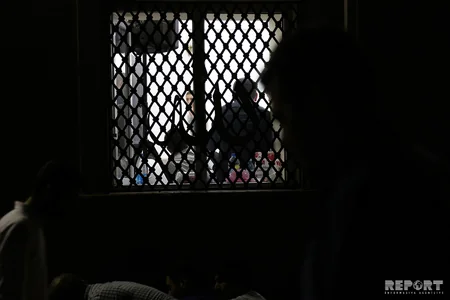 Bakıda Ramazan ayının ilk Qədr gecəsi qeyd olunub - FOTOREPORTAJ