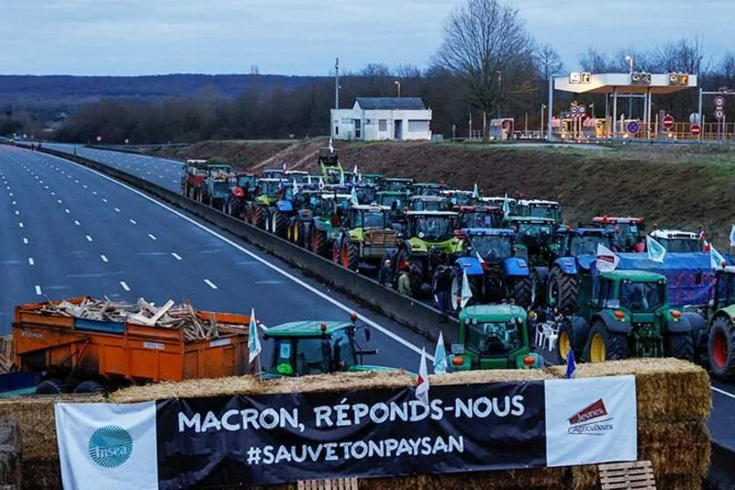 “Fermerlər inqilabı” - Makron Fransasının çöküşü sürətlənir - ŞƏRH