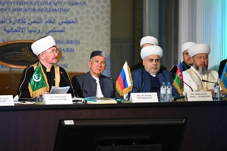 Шейх-уль-ислам поблагодарил председателя Совета муфтиев РФ за поддержку в 44-дневной войне