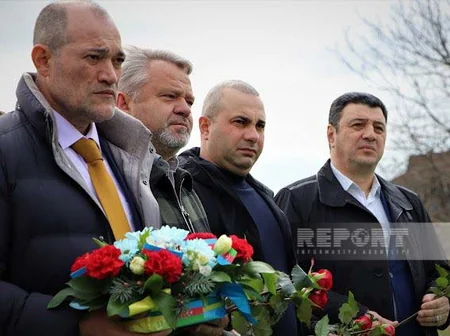 Депутаты Милли Меджлиса посетили два города Киевской области